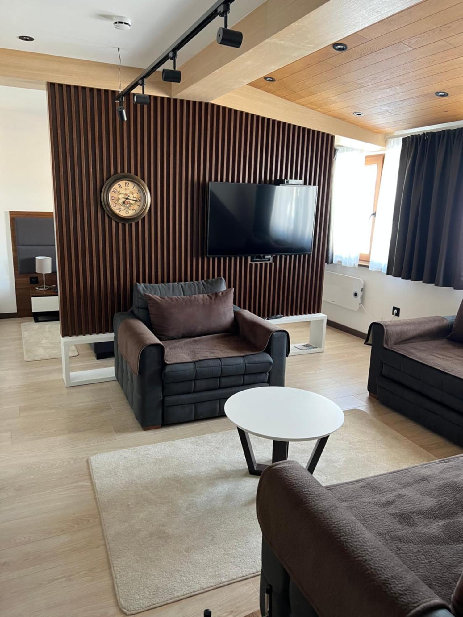 Family Apartmans Harry- Apartmans Of The Apart Hotel & Spa Zoned, Kopaonik - Special Benefit, Children Up To 13 Years Of Age Accompanied By Two Adults Stay For Free-Parking-Breakfast-Pool&Spa Exterior photo